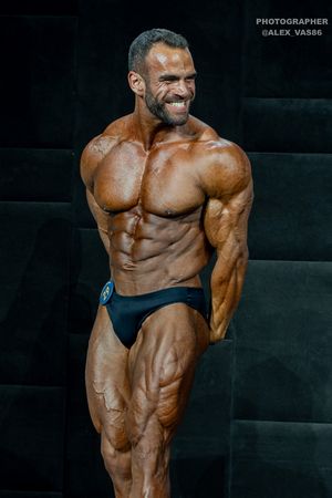 CLASSIC  PHYSIQUE +178